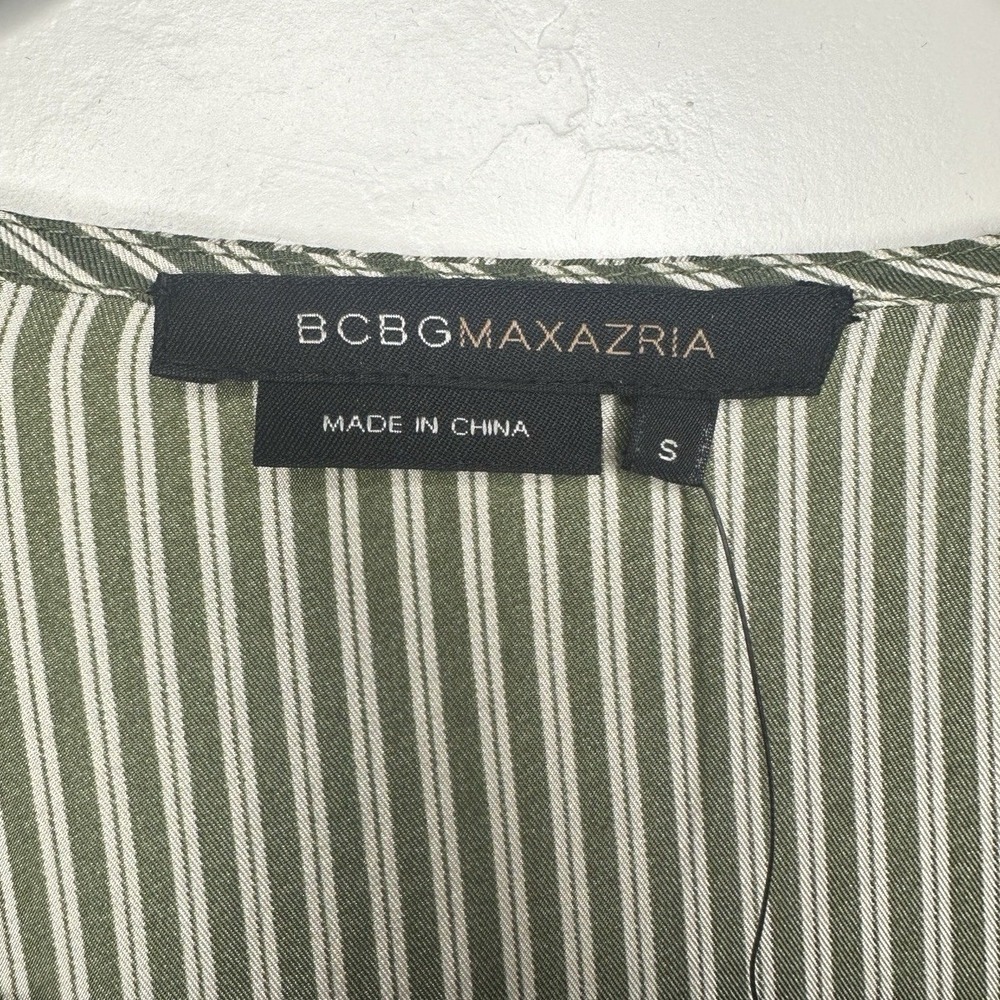 BCBGMAXAZRIA 100% Silk Striped Blouse Patina Green‎ Ruffle V-Neck Small NWT Flaw - Picture 14 of 16